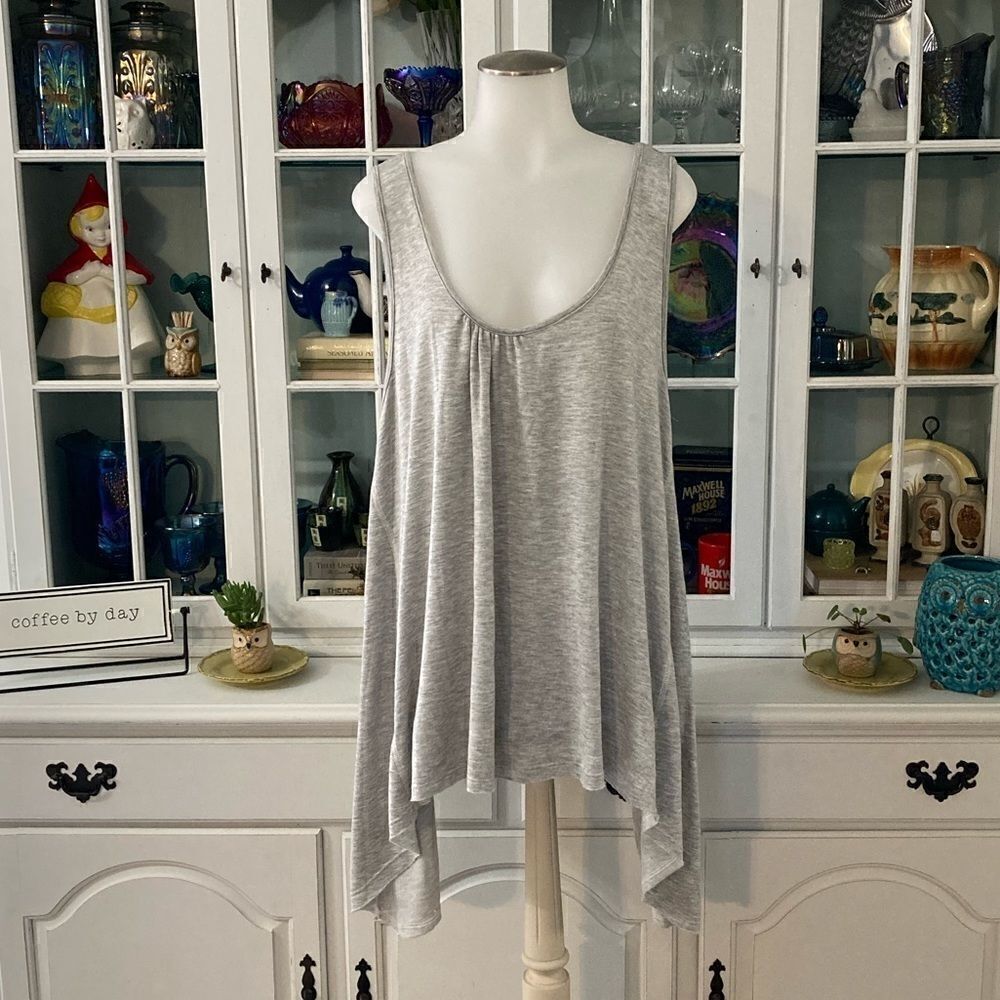 Scoop neck tank | S